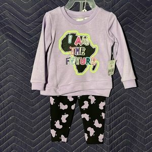 Brand new, tag attached, leggings and sweatshirt set